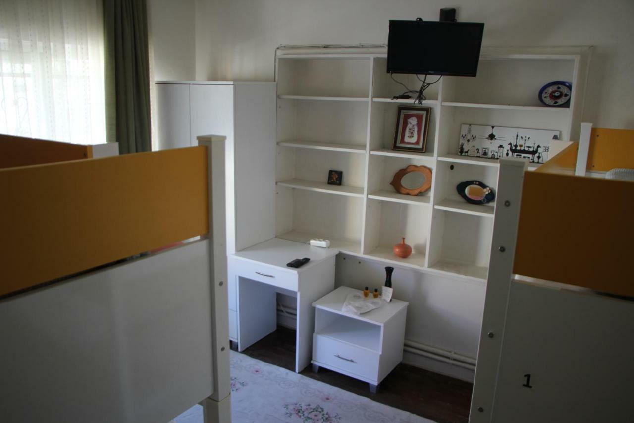 אודיירן Limon Hostel מראה חיצוני תמונה